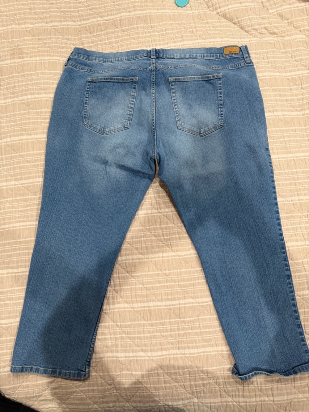 Men’s Light Blue Straight Leg Jeans